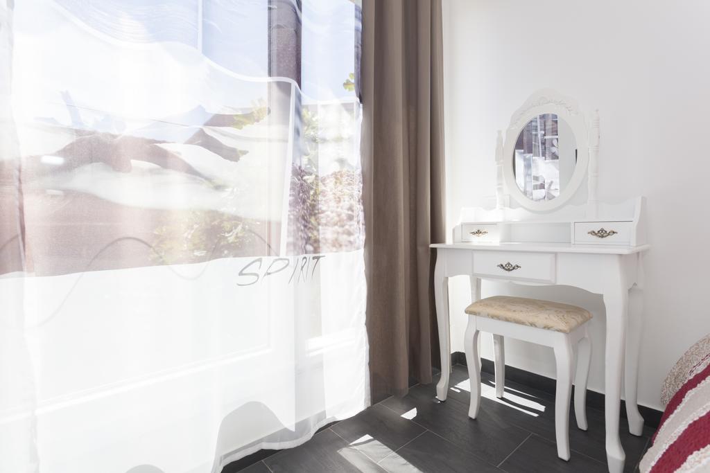 Apartments Svetec Vir Εξωτερικό φωτογραφία