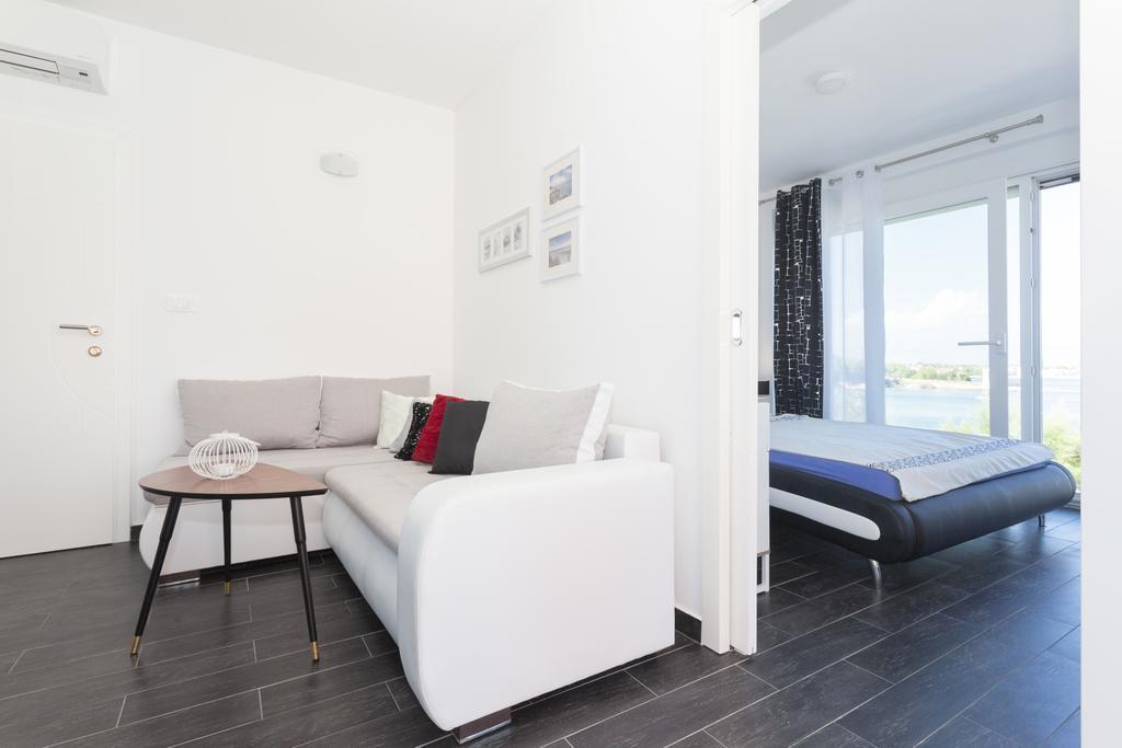 Apartments Svetec Vir Εξωτερικό φωτογραφία
