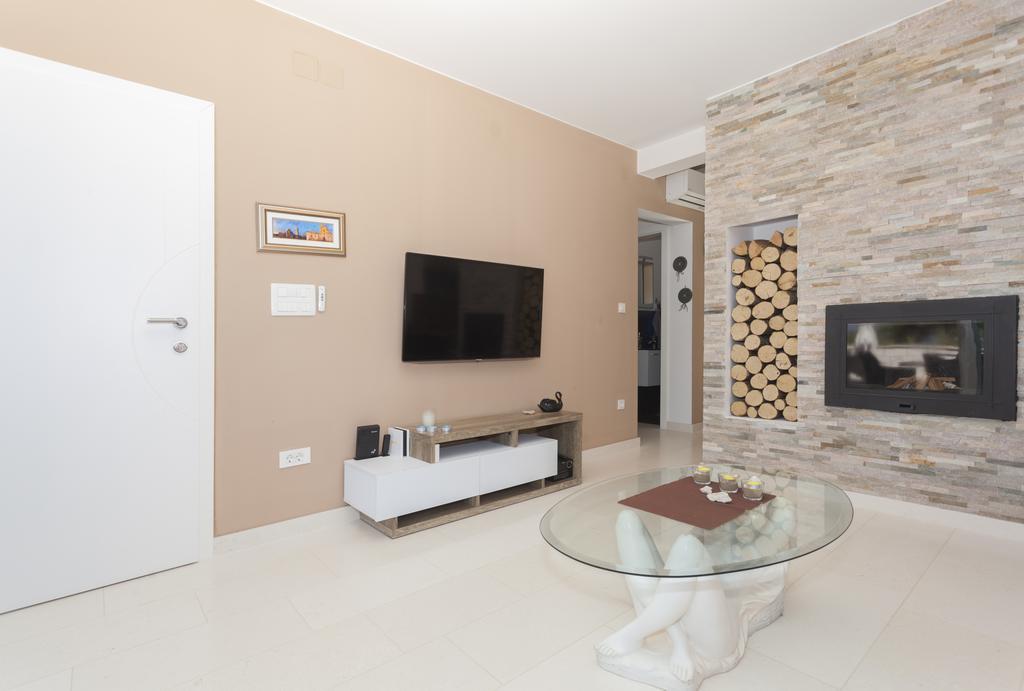 Apartments Svetec Vir Εξωτερικό φωτογραφία