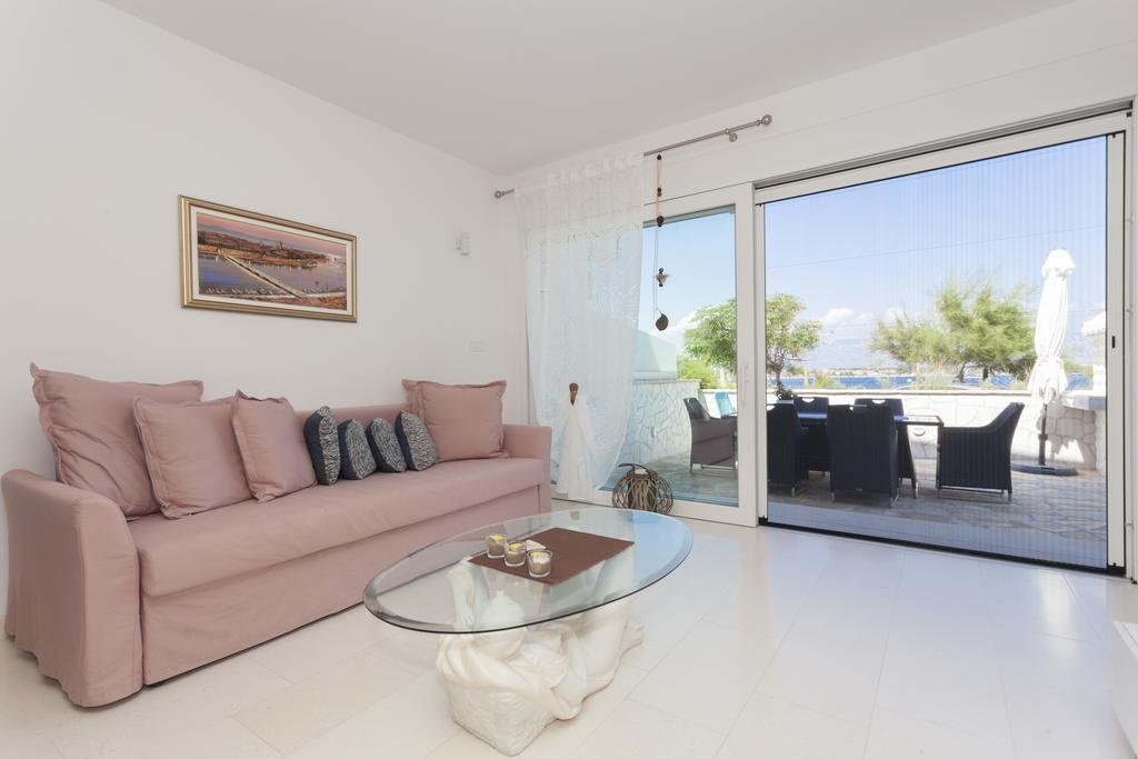 Apartments Svetec Vir Εξωτερικό φωτογραφία